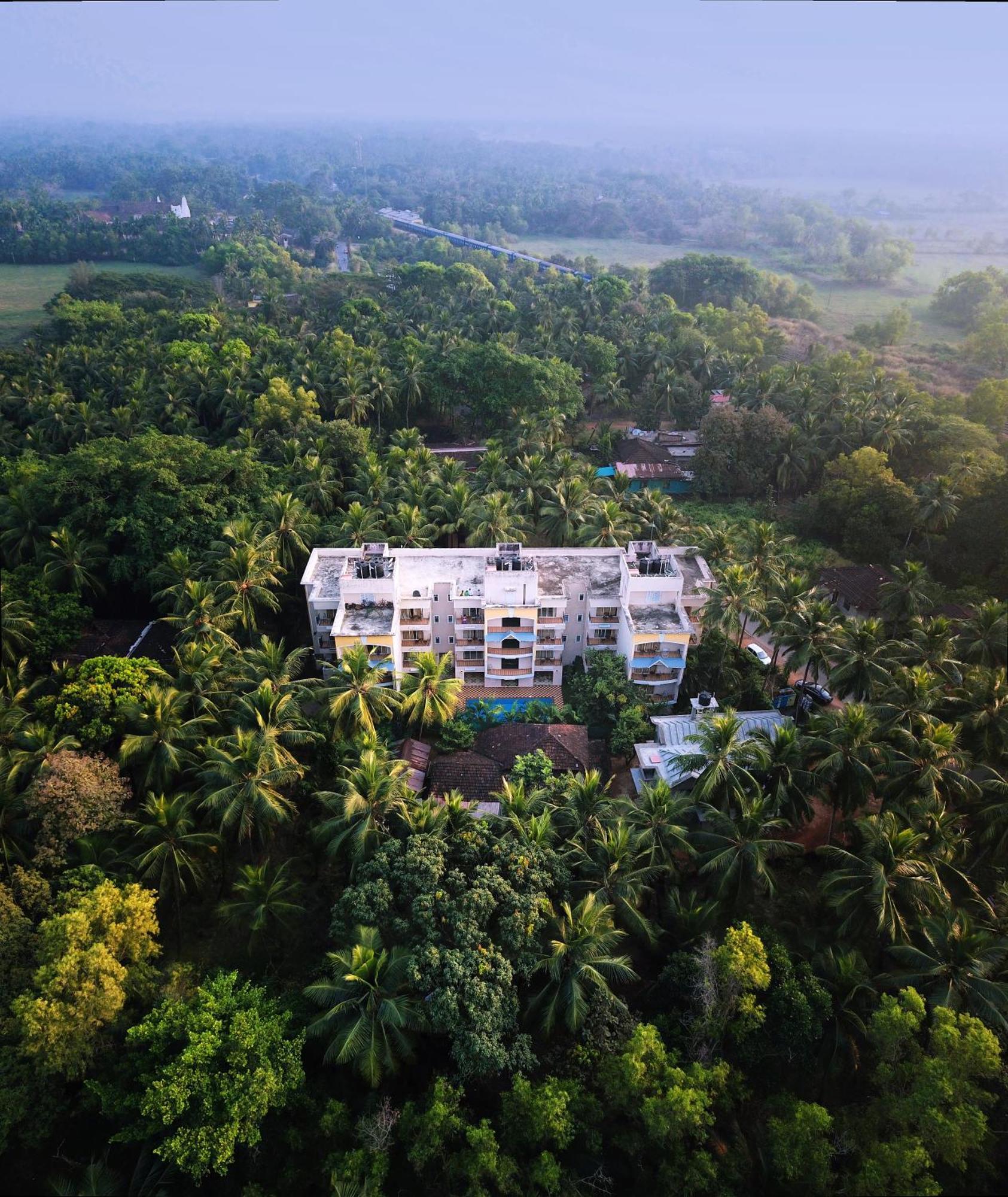 Treehouse Blue Hotel & Serviced Apartments Majorda Eksteriør billede
